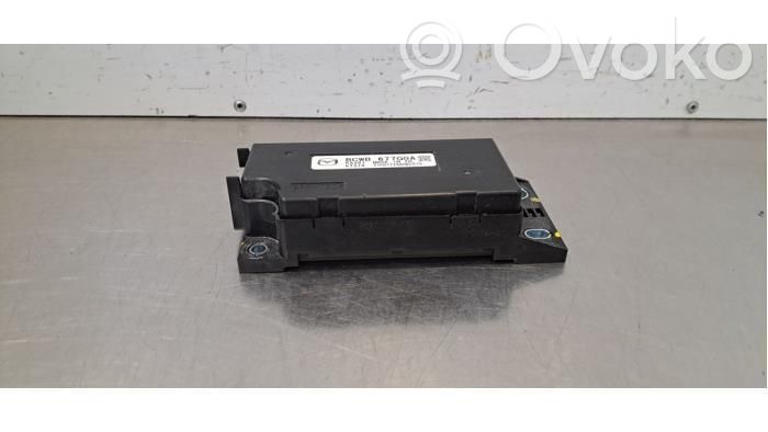 Mazda CX-30 Antenna control unit 