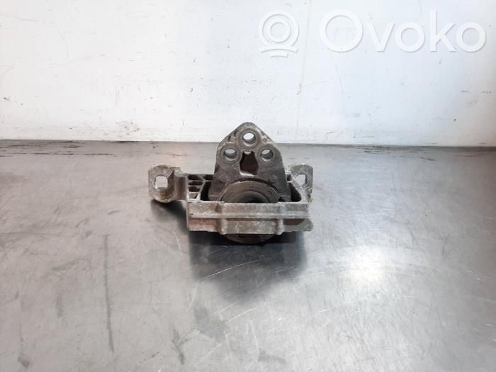 Ford Transit -  Tourneo Connect Engine mount bracket 