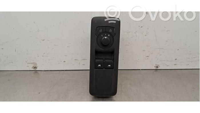Ford Transit Przyciski szyb 