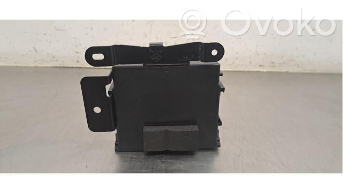 Module unité de contrôle d'antenne   478806US0A
