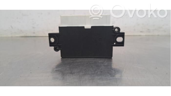 Pysäköintitutkan (PCD) ohjainlaite/moduuli   9837674280