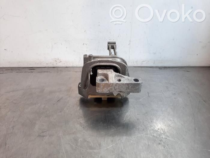 Skoda Scala Engine mount bracket 