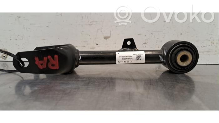 Tesla Model 3 Querlenker hinten 