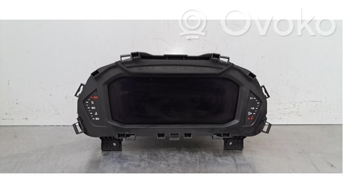 Audi Q3 F3 Licznik / Prędkościomierz 