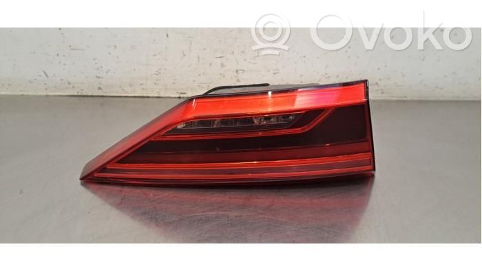 Audi RS Q3 Lampă spate în caroserie 