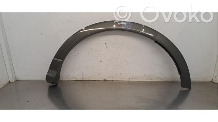 Moldura de la aleta trasera   83A853817C
