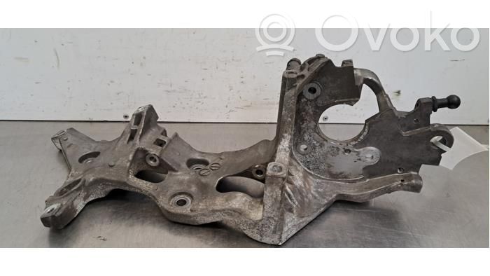 Volkswagen Tiguan Halterung Lichtmaschine 