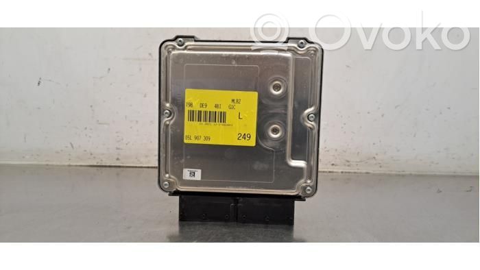 Engine control unit/module   05L907309