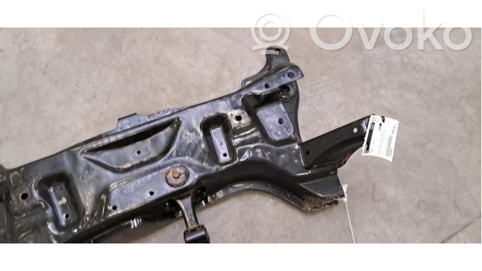 Front subframe   B000807780