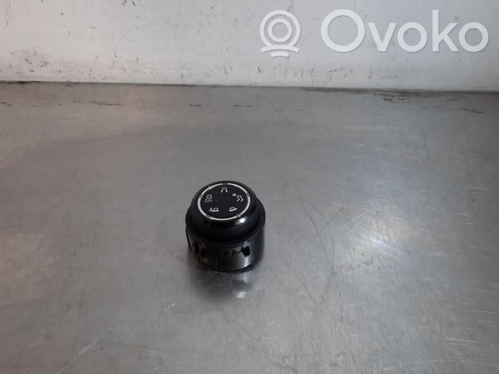 Peugeot 3008 II Otros interruptores/perillas/selectores 