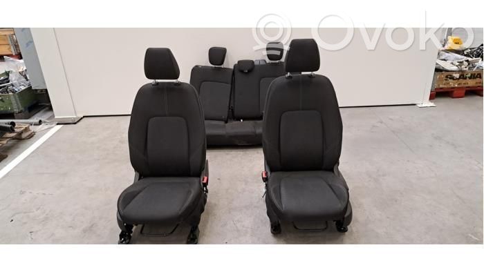 Interior set