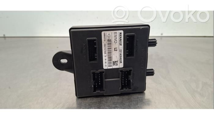 Renault Twingo III Module unité de contrôle d'antenne 