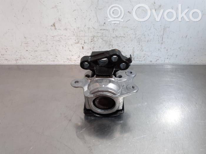 Land Rover Evoque I Engine mount bracket 