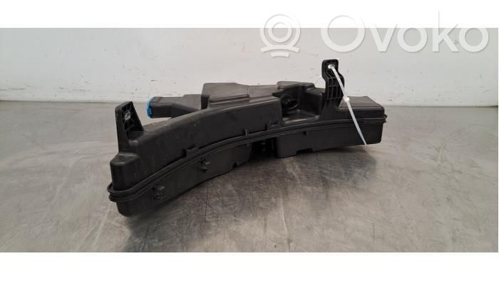Serbatoio/vaschetta liquido lavavetri parabrezza   8W6955451E,8W6955453E