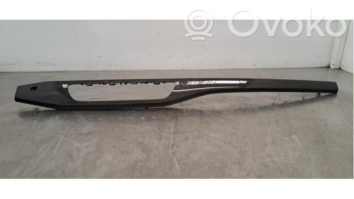 Moldura de la guantera   8W1853190AB