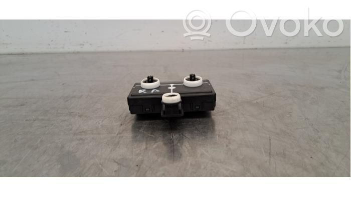 Audi A5 Centralina/modulo chiusura centralizzata portiere 