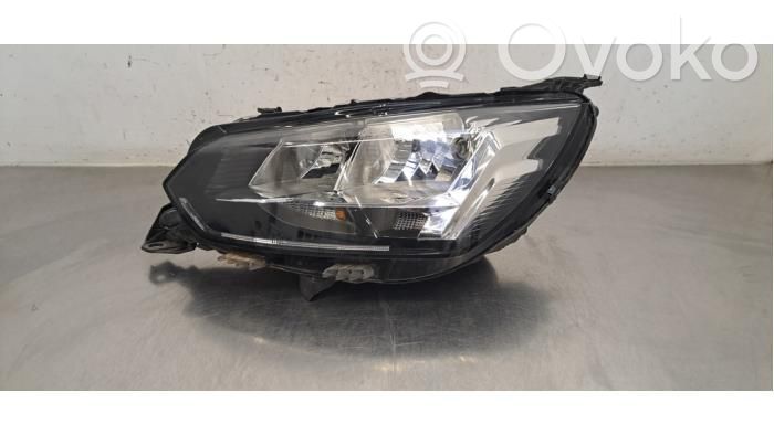 Peugeot 208 II Scheinwerfer 