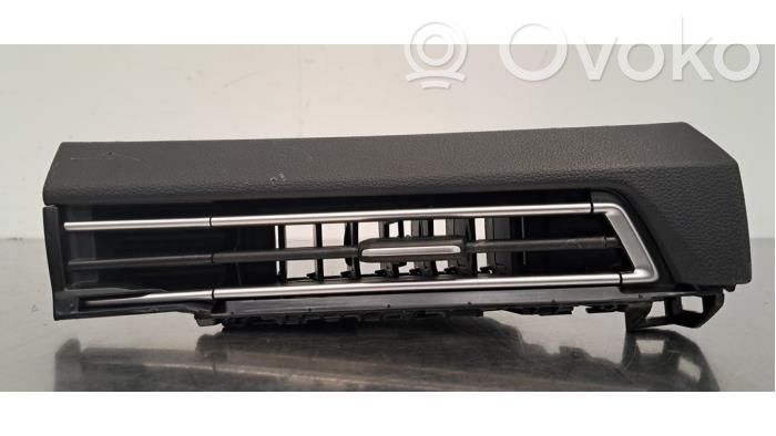 Volkswagen T-Roc Rejilla de ventilación central del panel