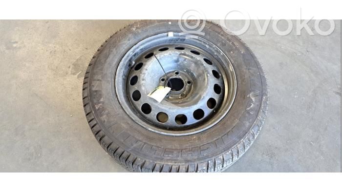 Rueda de repuesto R16