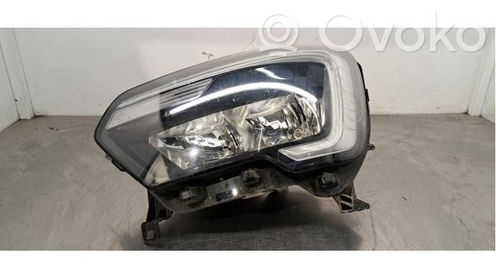 Scheinwerfer   260607867R