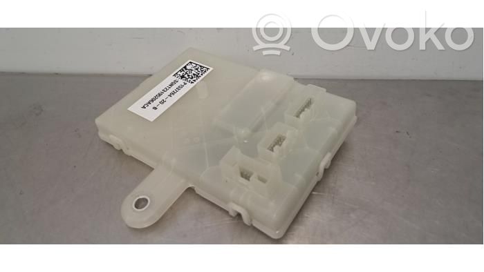 Tesla Model Y Antenna control unit 