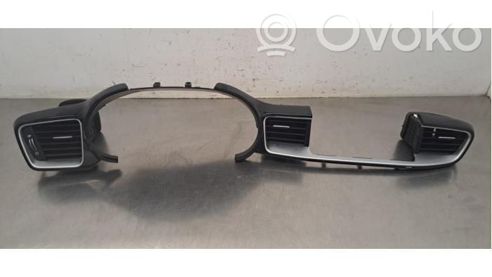 Kojelaudan kehys   84830J7100
