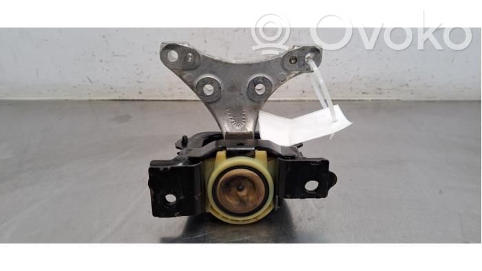 Engine mount bracket   9678252080
