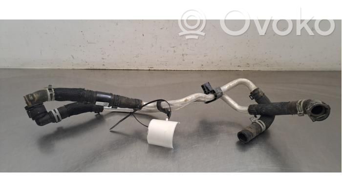 Engine coolant pipe/hose   H435000000