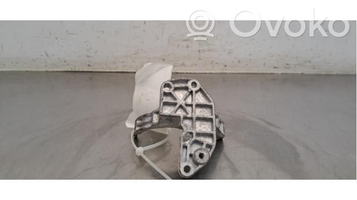 Volvo XC40 Other engine bay part 
