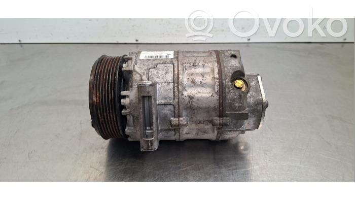 Renault Trafic III (X82) Air conditioning (A/C) compressor (pump) 