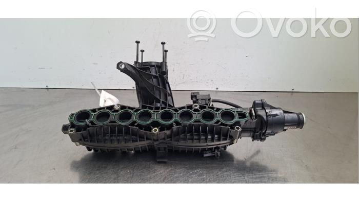 Volvo V40 Colector de admisión 