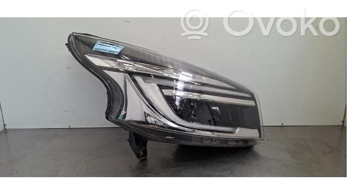 Renault Trafic III (X82) Scheinwerfer 