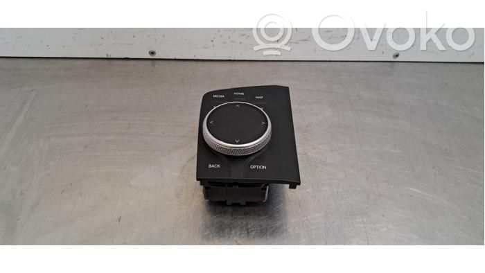 BMW 3 G20 G21 Przyciski multifunkcyjne 