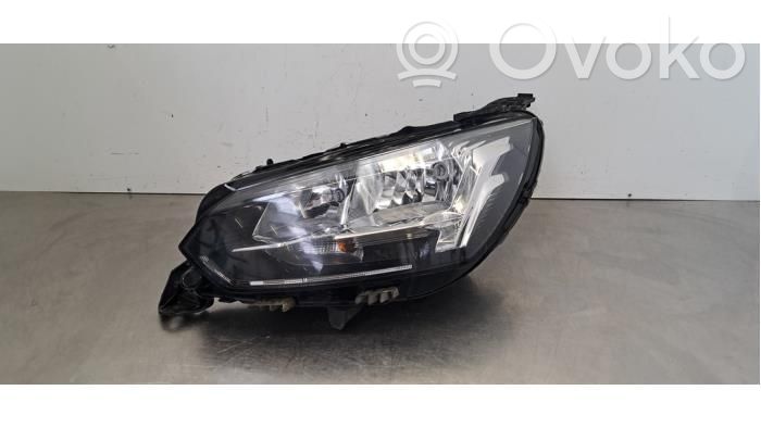 Peugeot 208 II Phare frontale