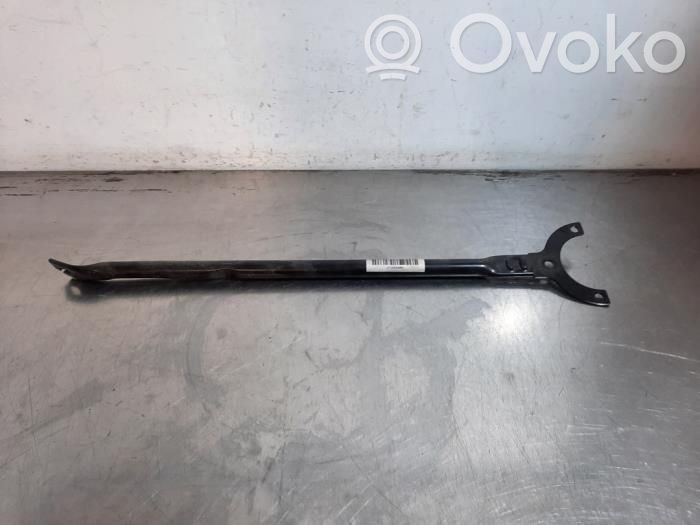 BMW 2 F44 Alte piese compartiment motor
