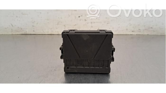 Volkswagen Golf VIII Centralina antenna