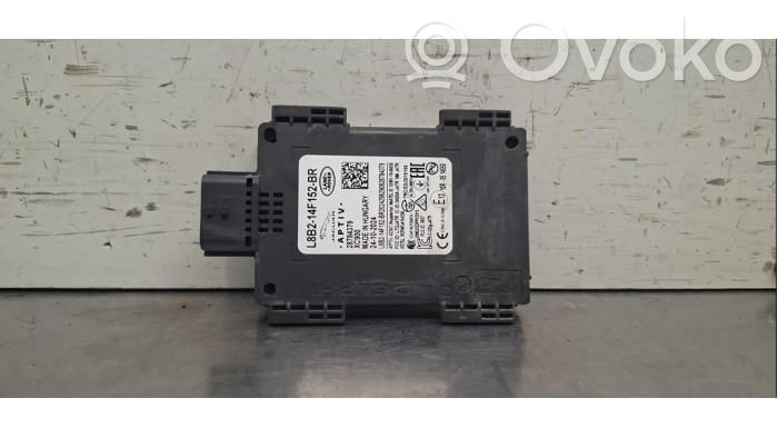 Land Rover Defender Senzor radar distronic 