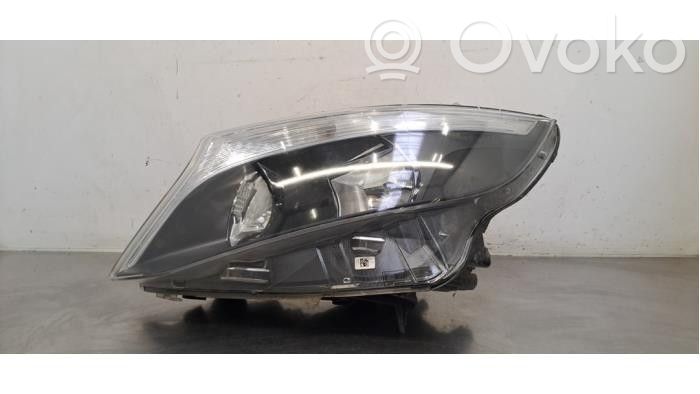 Mercedes-Benz Vito Viano W447 Far