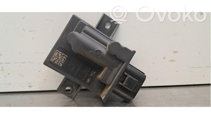 Jaguar E-Pace Antenas vadības bloks 