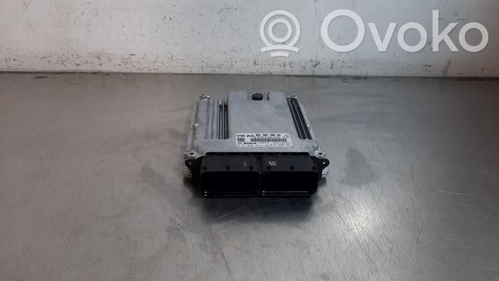 Volkswagen Golf VIII Engine control unit/module 