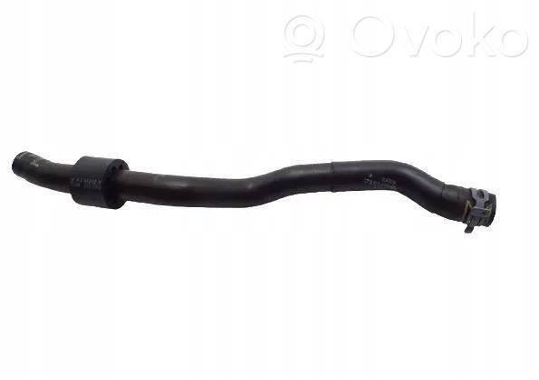 Volkswagen Golf VII Engine coolant pipe/hose 