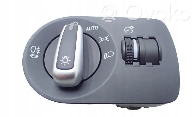 Audi Q3 8U Interruptor de luz 