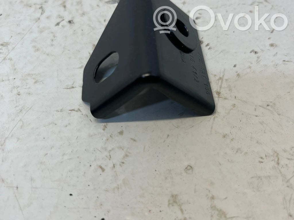 Audi e-tron Fender mounting bracket 