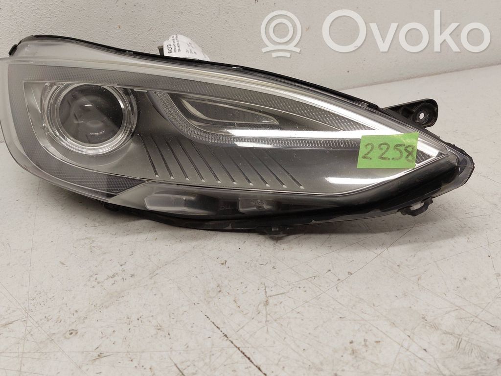 Tesla Model S Headlight/headlamp 