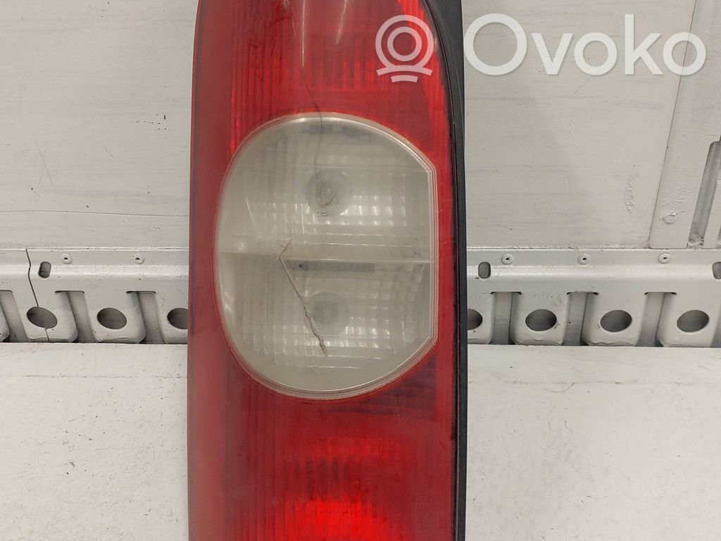 Renault Master II Galinis žibintas kėbule 