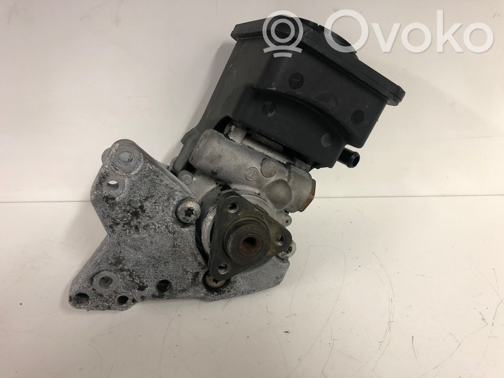 Power steering pump