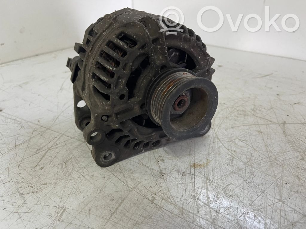 Volkswagen Golf IV Alternator 