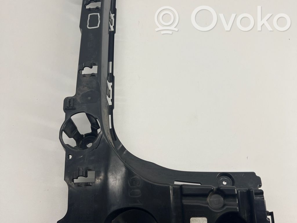 BMW X3 G01 Soporte de montaje del parachoques trasero 