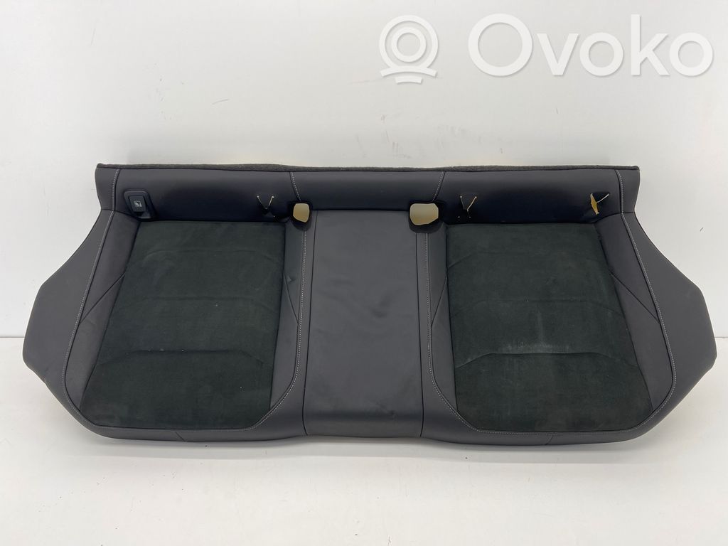 Volkswagen Arteon Fotel tylny 