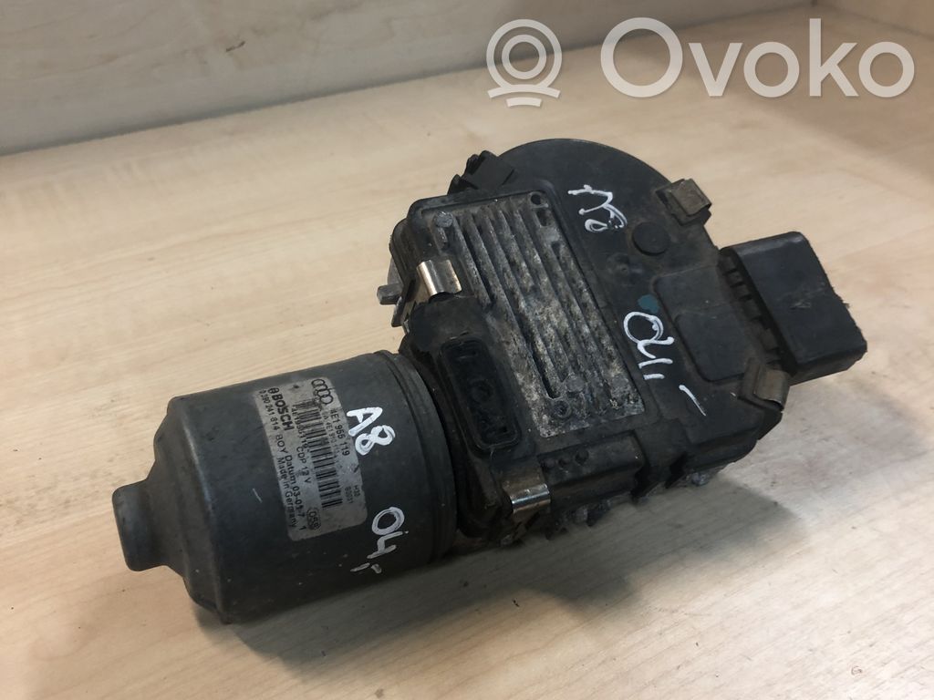 Audi A8 S8 D3 4E Pyyhkimen moottori 